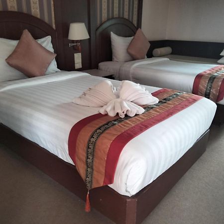 The Lion King Hotel Udonthani Exteriör bild
