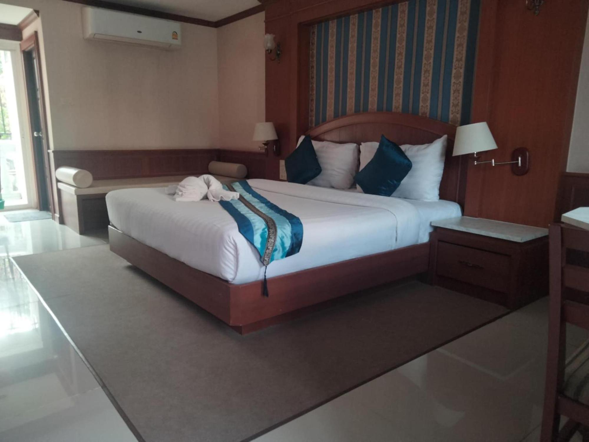 The Lion King Hotel Udonthani Exteriör bild