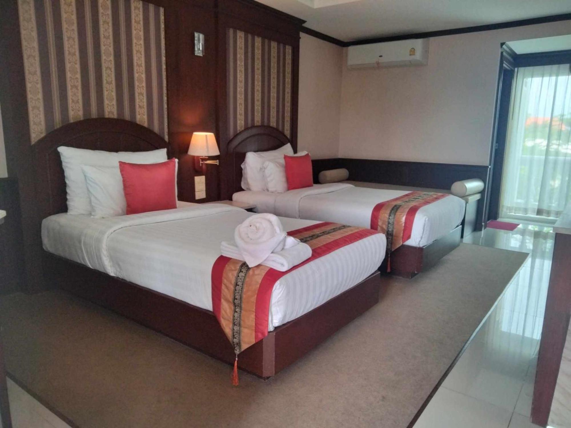 The Lion King Hotel Udonthani Exteriör bild